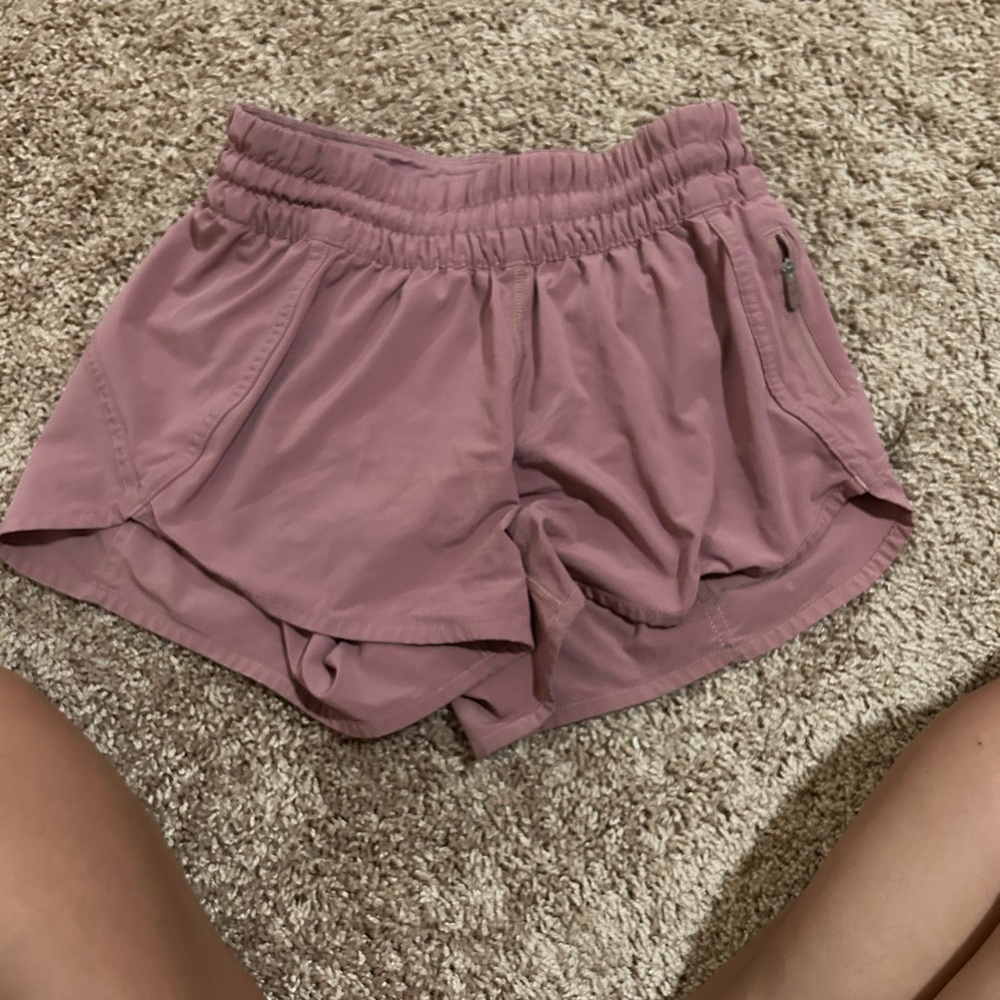 Lululemon track that shorts
